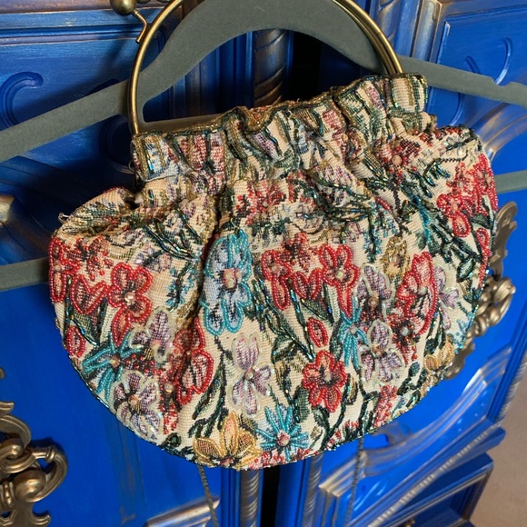 Handbags - Vintage Beaded Handbag Floral Print Kisslock